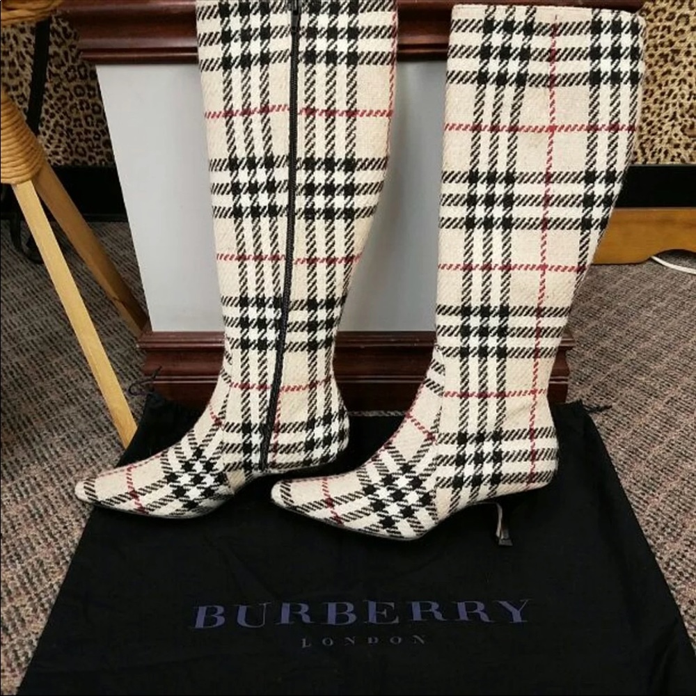 Burberry women boots